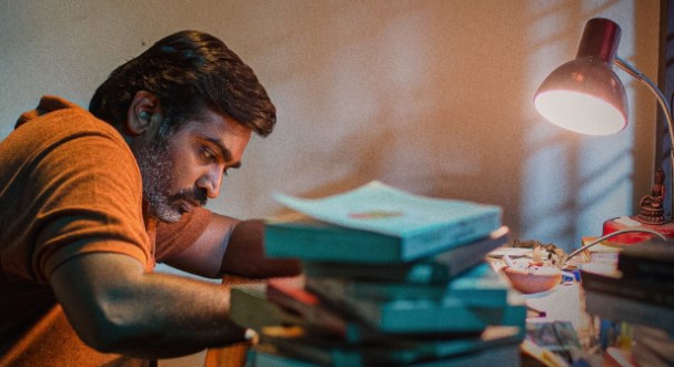 Vijay Sethupathi's 19(1)(a) Movie Review
