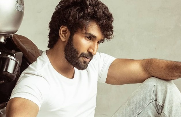 Aadhi Pinishetty Upcoming Movies List